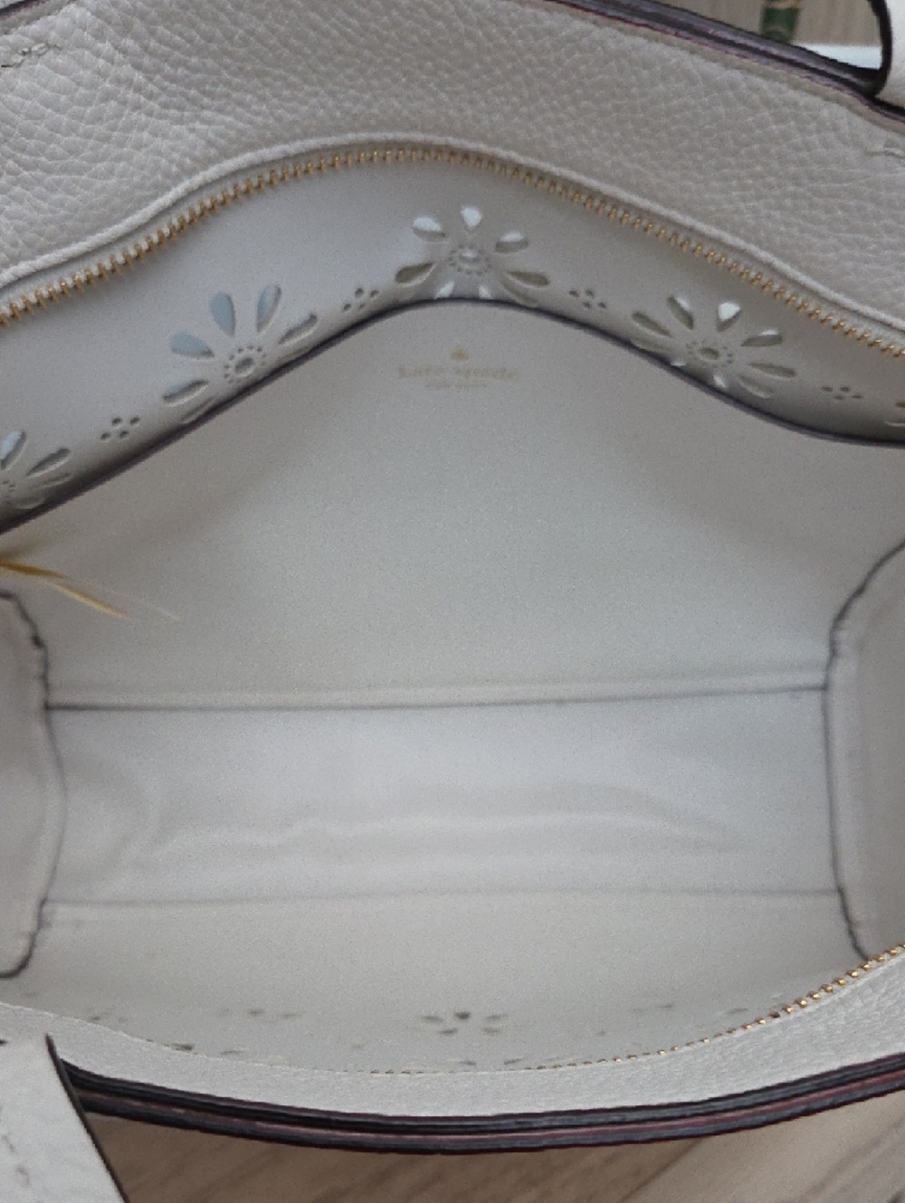 kate spade Elizabeth Faye Drive Perforated Leather Tote In White w Gold Accents - Picture 6 of 10